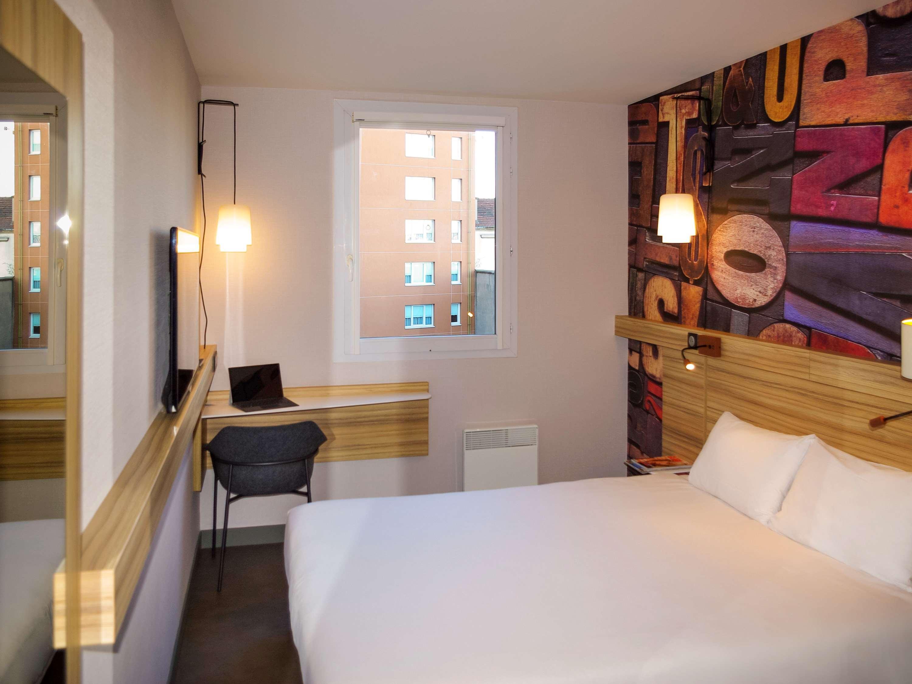 Greet Hotel Paris Porte De La Chapelle - Arena Сен-Дени Экстерьер фото