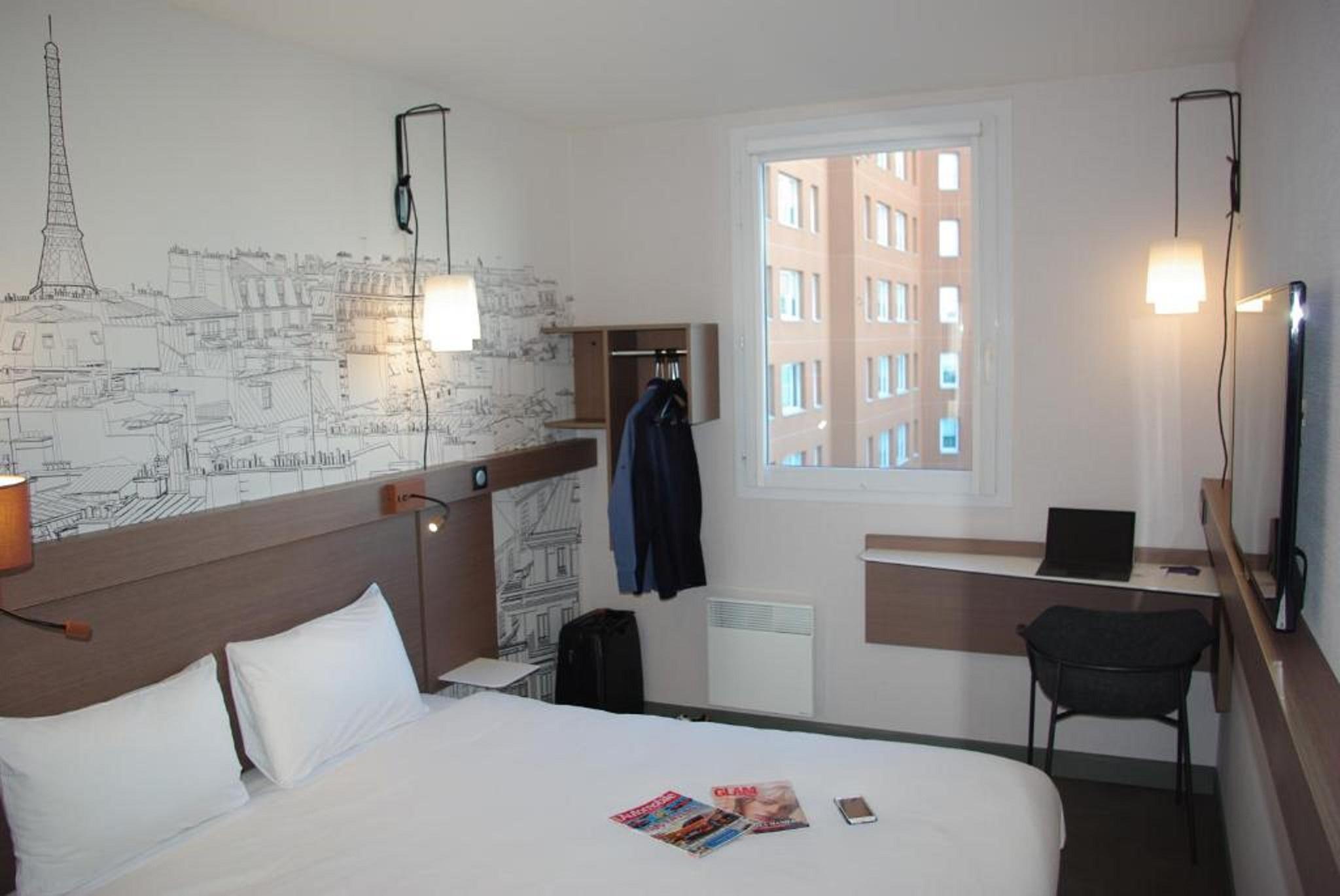 Greet Hotel Paris Porte De La Chapelle - Arena Сен-Дени Экстерьер фото